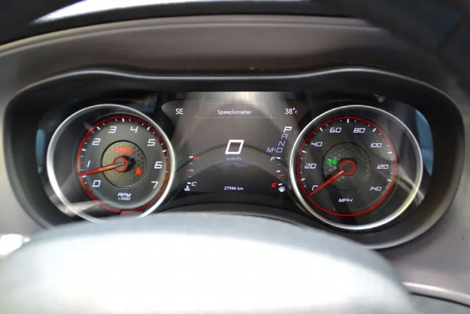 Dodge Charger 2023 — photo 15