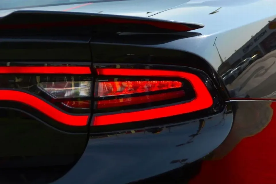 Dodge Charger 2023 — photo 20