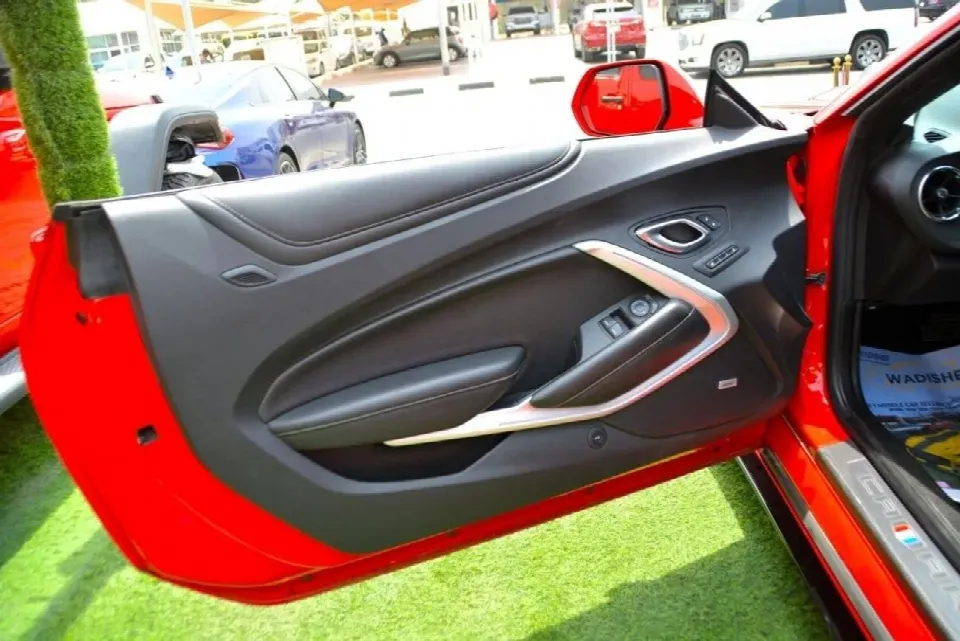 Chevrolet Camaro 2019 — الصورة 12