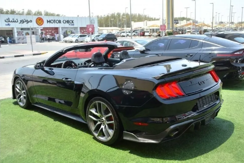 Ford Mustang 2019 — photo 7