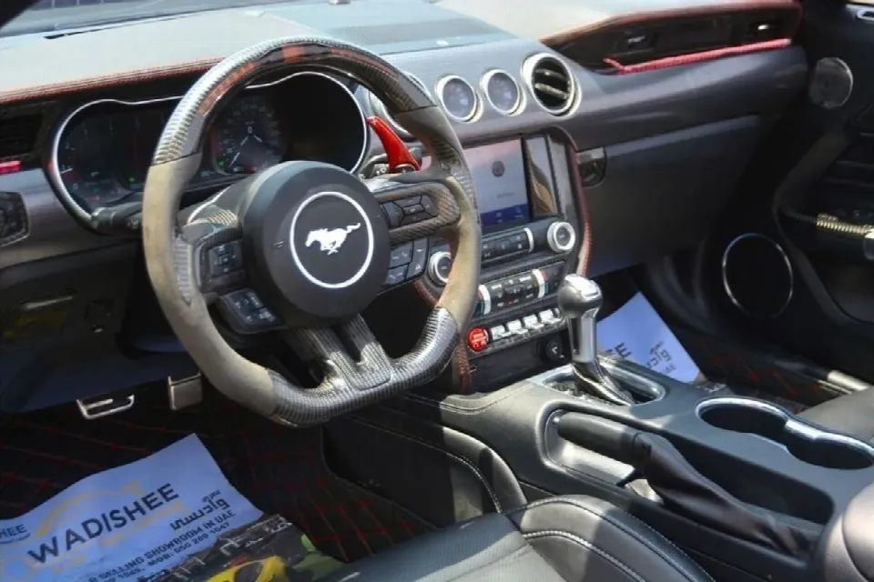 Ford Mustang 2019 — photo 10