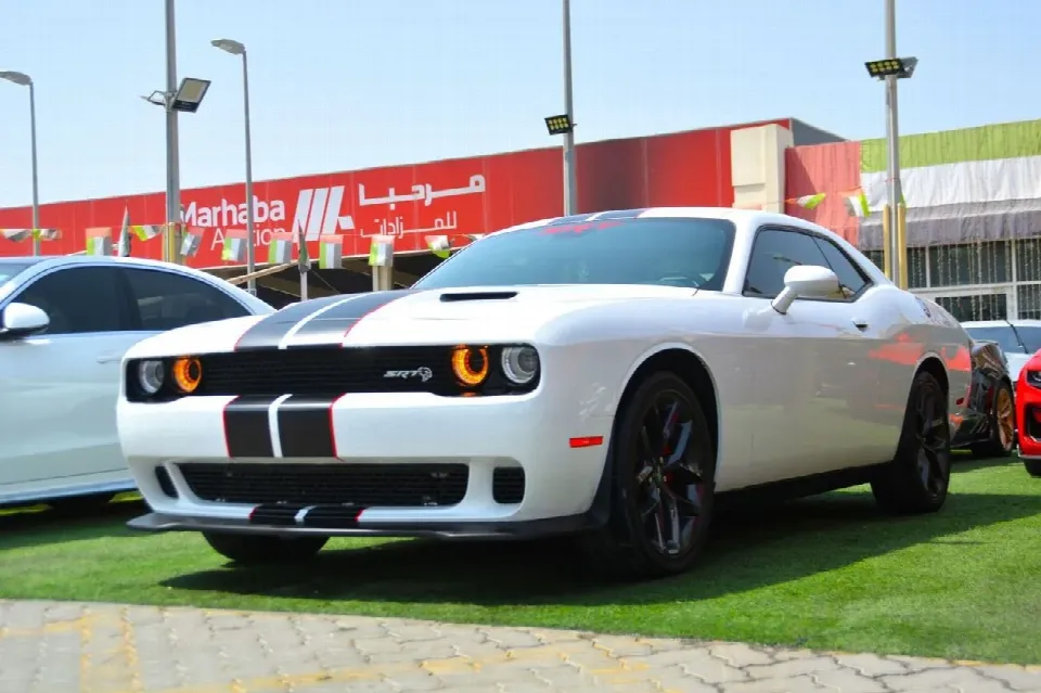 Dodge Challenger 2021 — photo 4