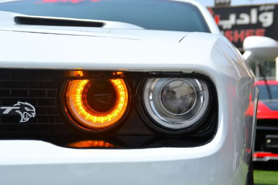Dodge Challenger 2021 — photo 13
