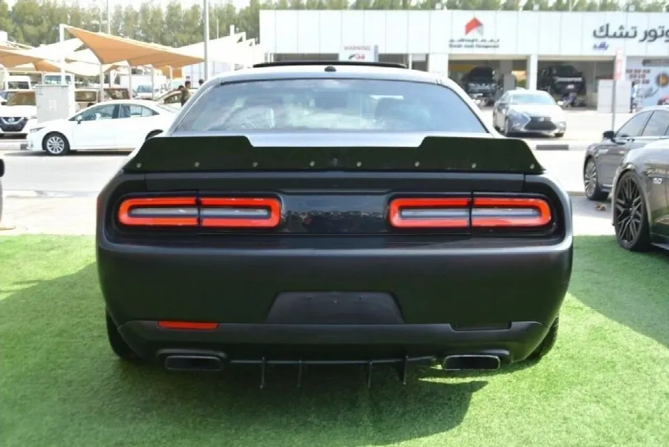 Dodge Challenger 2020 — photo 7