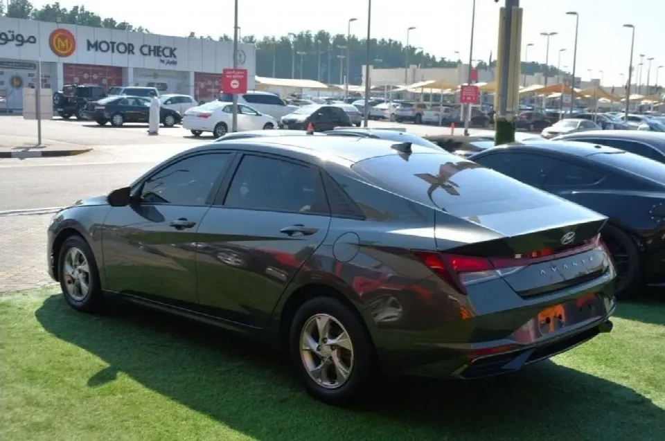 Hyundai Elantra 2021 — photo 5