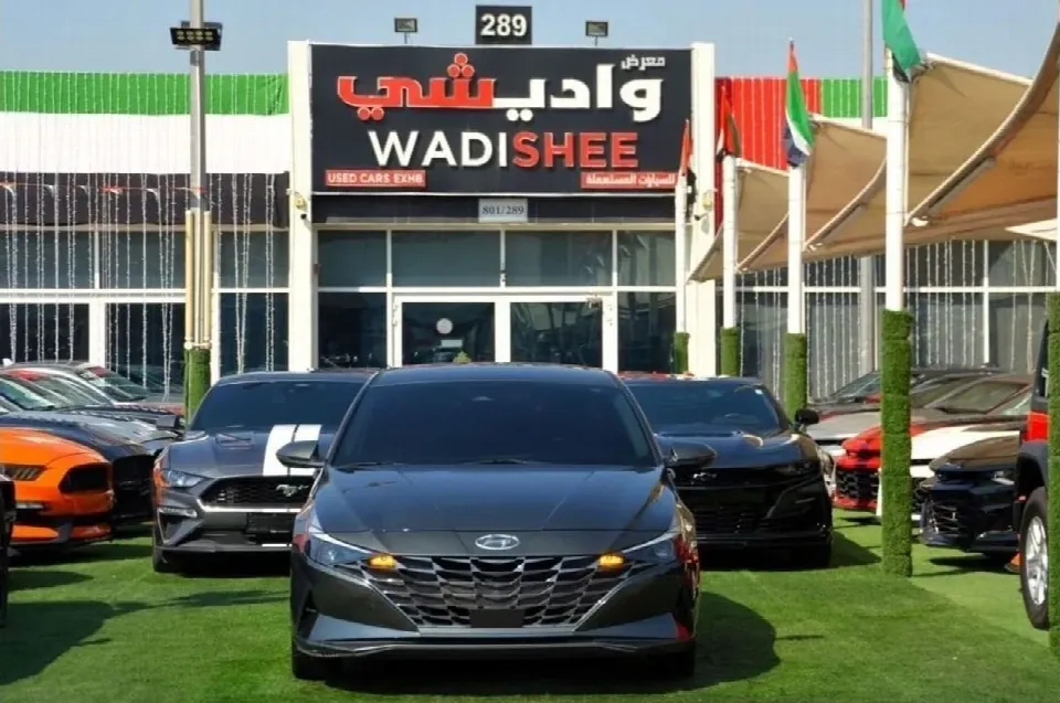 Hyundai Elantra 2021 — photo 2