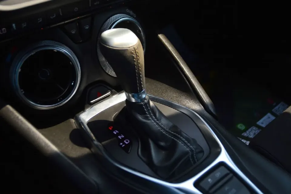 Chevrolet Camaro 2024 — photo 10