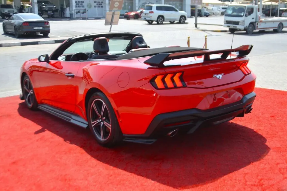Ford Mustang 2024 — photo 6