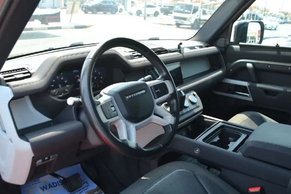 Land Rover Defender 90 2020 — photo 10