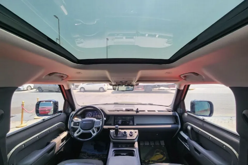 Land Rover Defender 90 2020 — photo 8