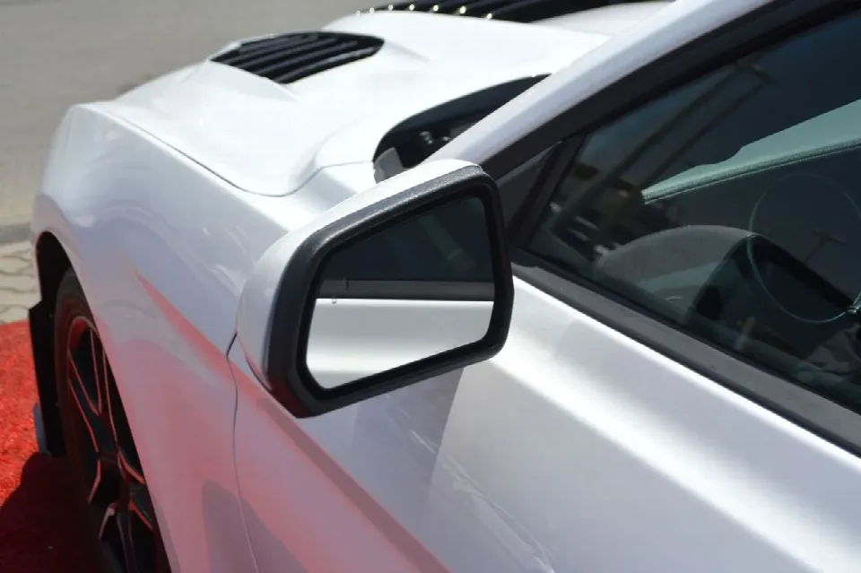 Ford Mustang 2023 — photo 20